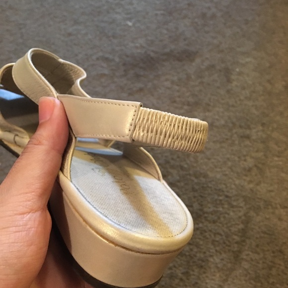 🌟LAST CHANCE🌟Polo Club Pearl Sandals - Picture 5 of 5